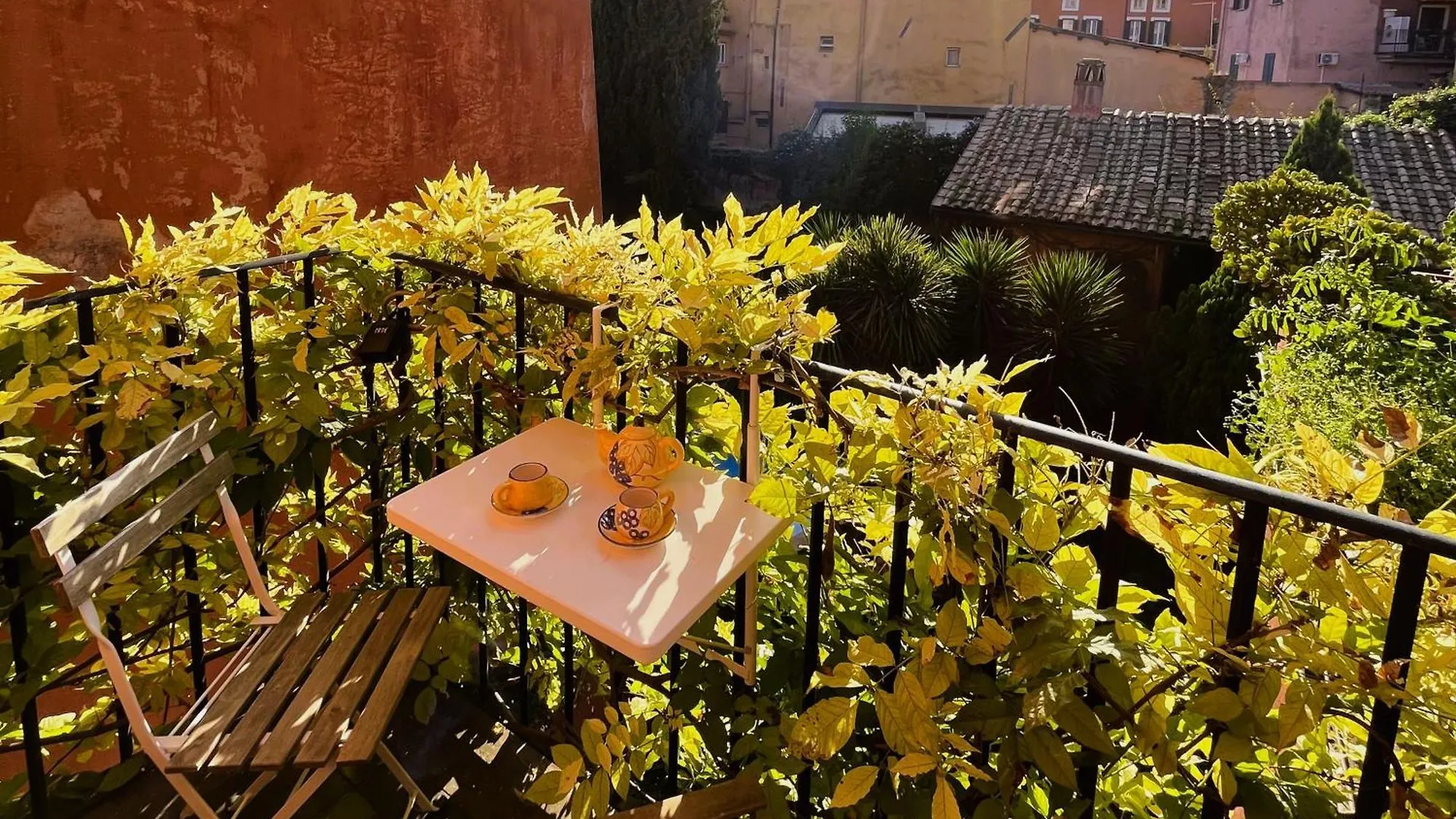 Apartment The Gem - Trastevere Cozy Retreat With Pool Rome Italy