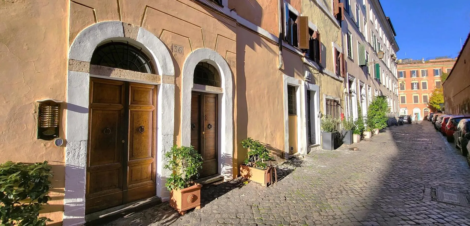 Apartment The Gem - Trastevere Cozy Retreat With Pool Rome